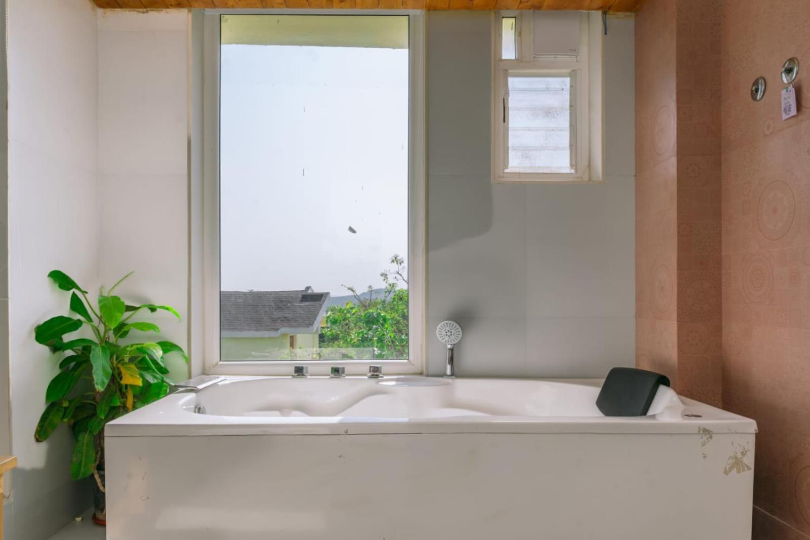 Eshi Resorts And Restaurant - Bhimashankars Jungle Luxury Resort Taleghar エクステリア 写真