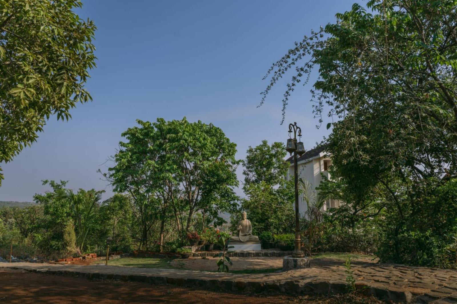 Eshi Resorts And Restaurant - Bhimashankars Jungle Luxury Resort Taleghar エクステリア 写真